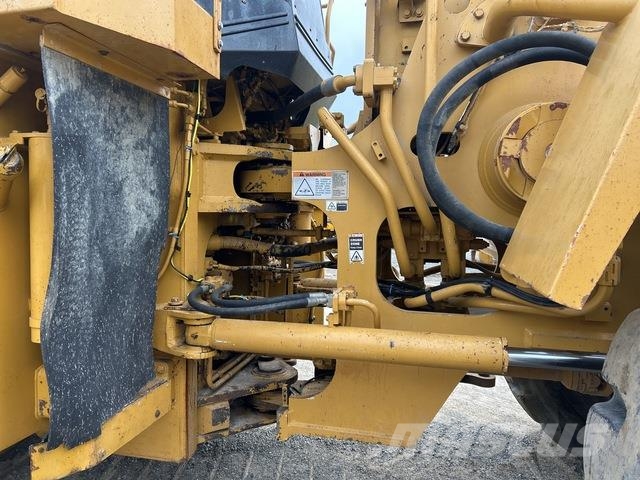 CAT 988G Φορτωτές με λάστιχα (Τροχοφόροι)