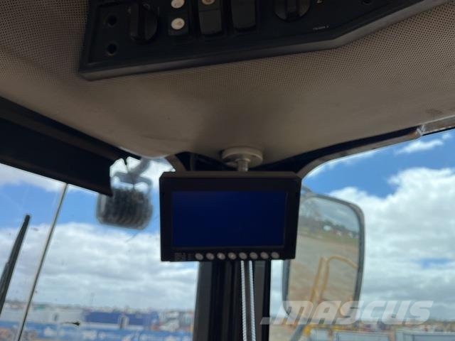CAT 988H Utovarivači na točkove