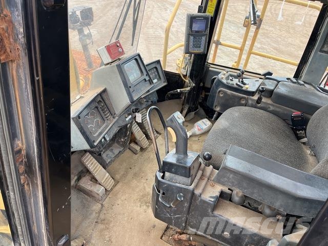CAT 988H Utovarivači na točkove