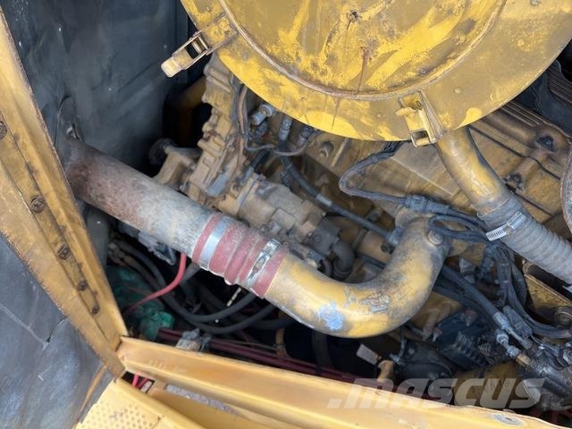 CAT 988H Utovarivači na točkove