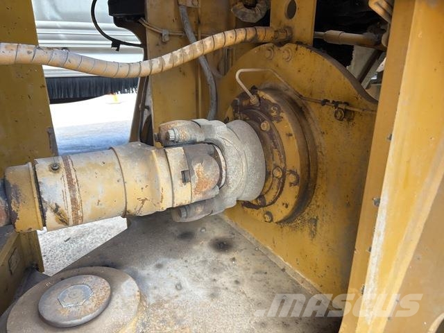 CAT 990K Φορτωτές με λάστιχα (Τροχοφόροι)