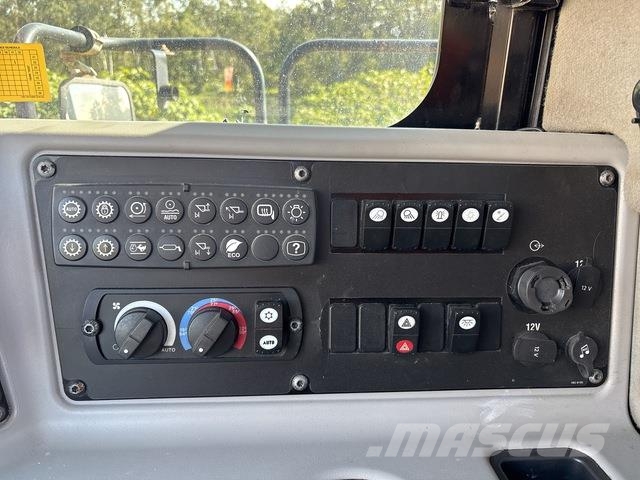 CAT 990K Φορτωτές με λάστιχα (Τροχοφόροι)