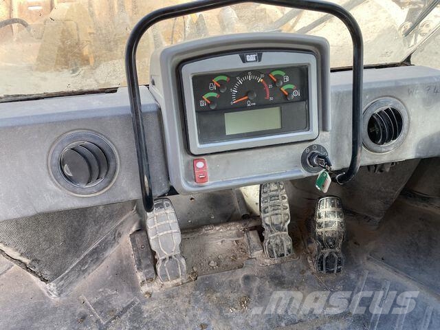 CAT 990K Φορτωτές με λάστιχα (Τροχοφόροι)