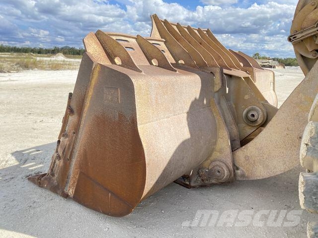 CAT 990K Φορτωτές με λάστιχα (Τροχοφόροι)