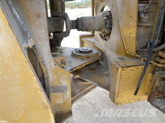 CAT 990K Φορτωτές με λάστιχα (Τροχοφόροι)
