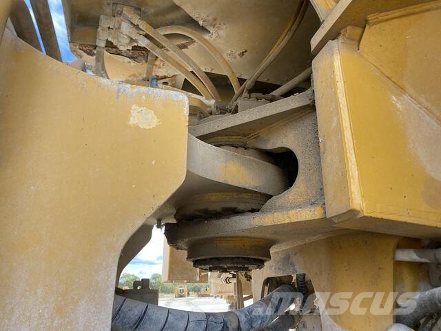 CAT 990K Φορτωτές με λάστιχα (Τροχοφόροι)