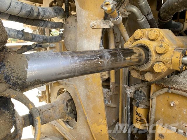CAT 990K Φορτωτές με λάστιχα (Τροχοφόροι)