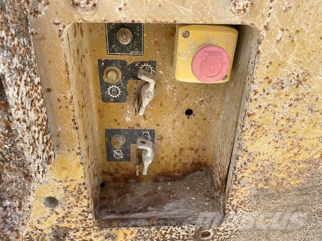 CAT 990K Φορτωτές με λάστιχα (Τροχοφόροι)
