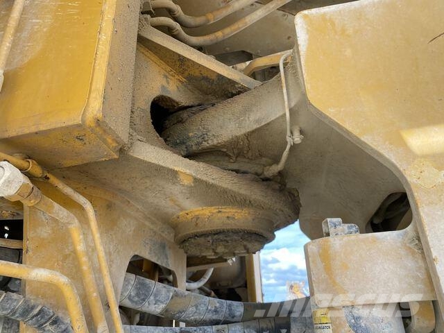 CAT 990K Φορτωτές με λάστιχα (Τροχοφόροι)