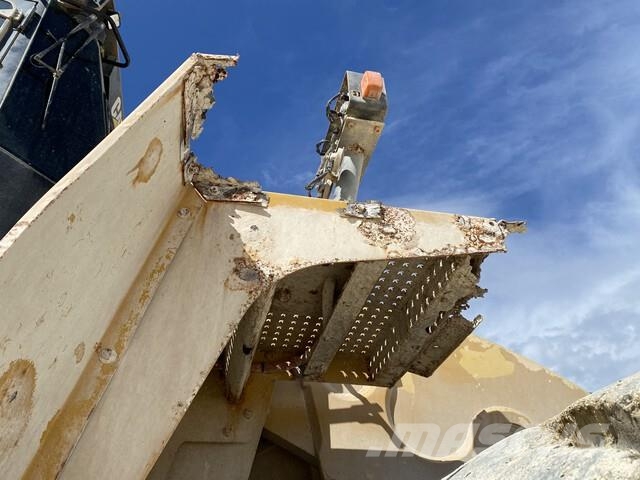 CAT 990K Φορτωτές με λάστιχα (Τροχοφόροι)