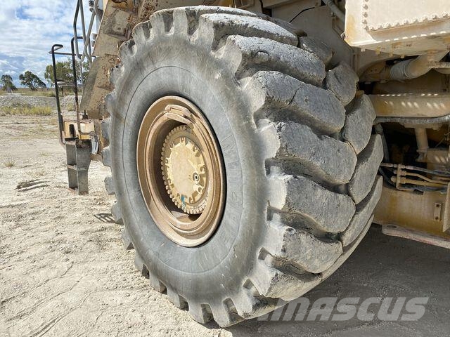 CAT 990K Φορτωτές με λάστιχα (Τροχοφόροι)
