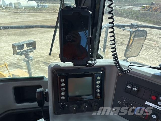 CAT 993K Wielladers