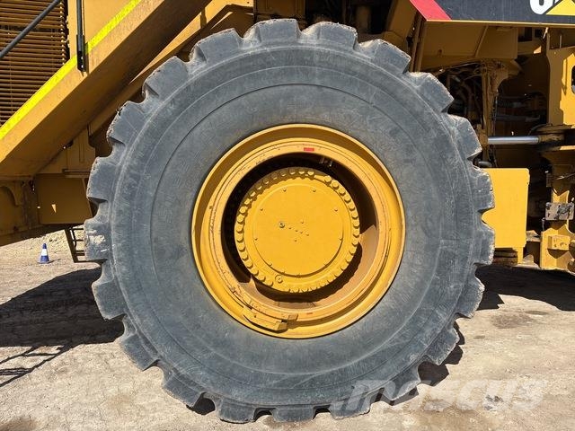 CAT 993K Wielladers
