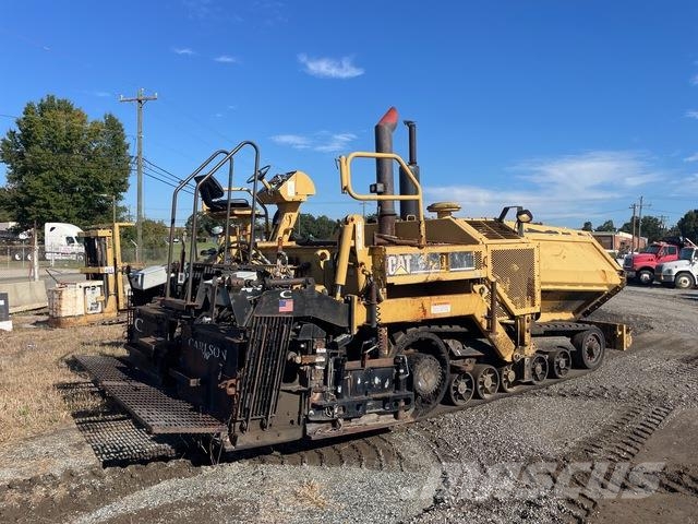 CAT AP-1055B Asphalt pavers