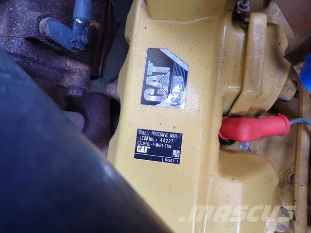 CAT AP-300F Asfaltafwerkmachines