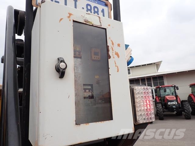 CAT AP-300F Asfaltafwerkmachines