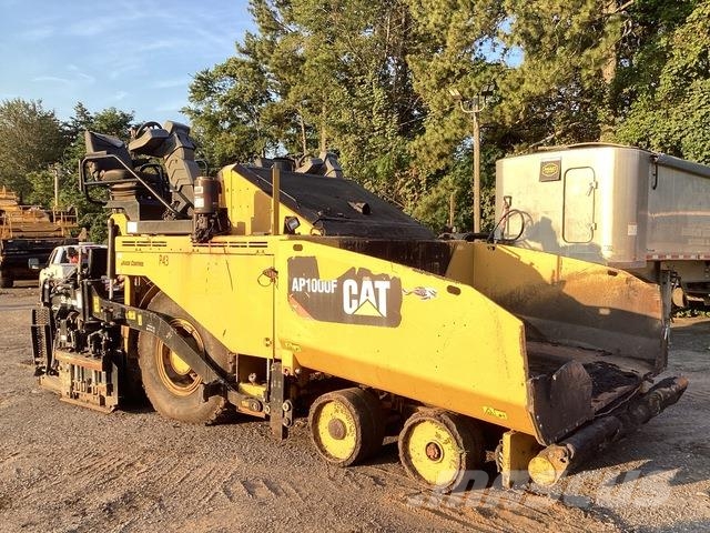 CAT AP1000F Asfalttikoneet