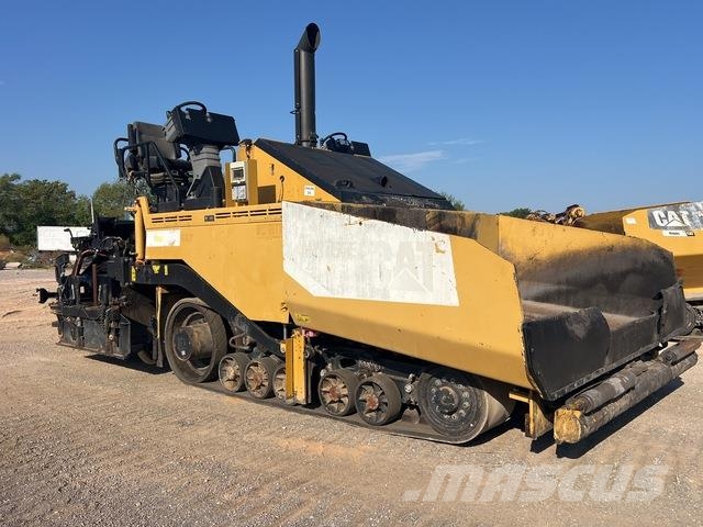 CAT AP1055E Машини за асфалт