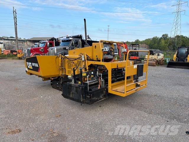 CAT AP255E Asfaltni finišeri
