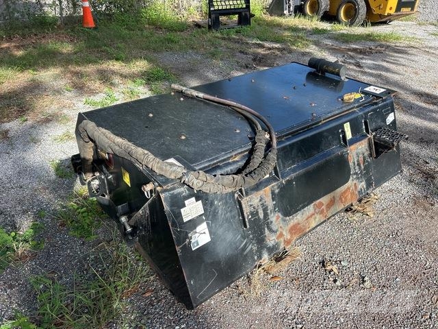 CAT BU118 Sweepers