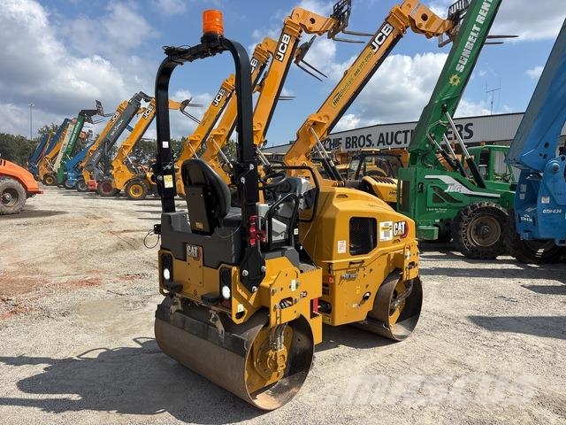 CAT CB2.7GC Twin drum rollers