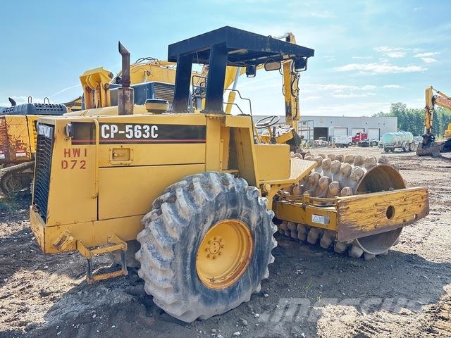 CAT CP-563C 單輪滾壓機