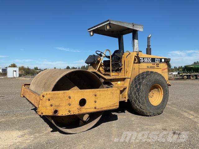 CAT CS-563C 单轮压路机