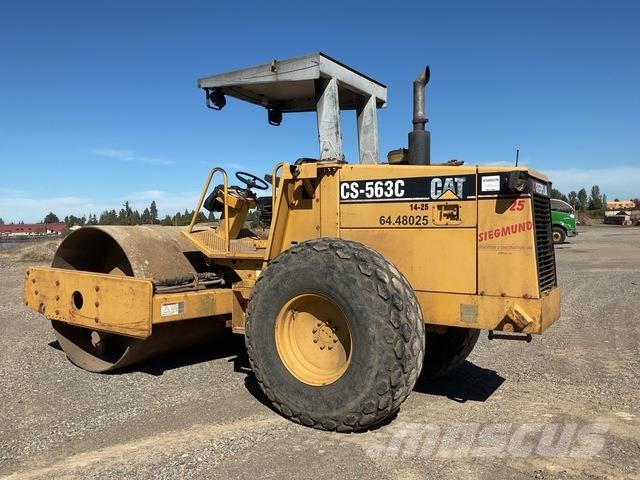 CAT CS-563C 单轮压路机