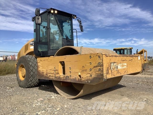 CAT CS78B Single drum rollers