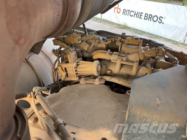 CAT CS78B Vienvalča grunts veltņi