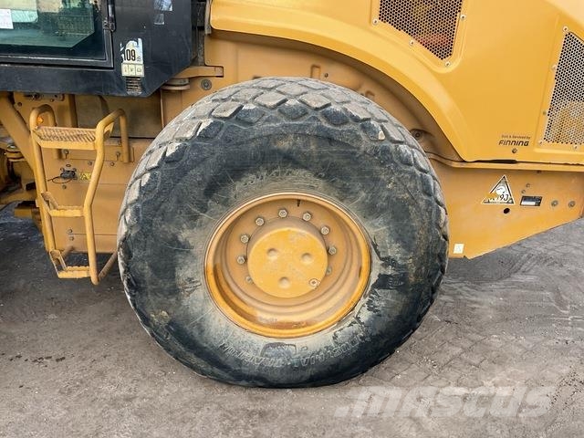 CAT CS78B Vienvalča grunts veltņi