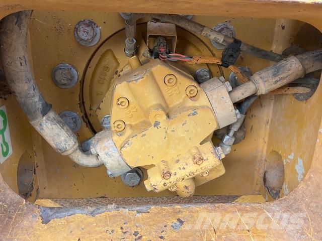 CAT CS78B Vienvalča grunts veltņi