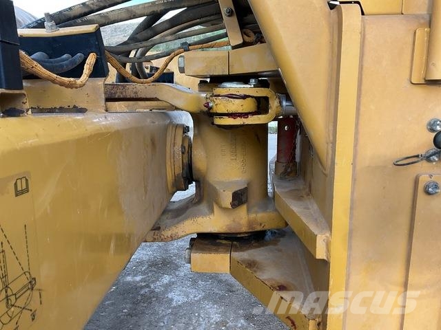 CAT CS78B Vienvalča grunts veltņi