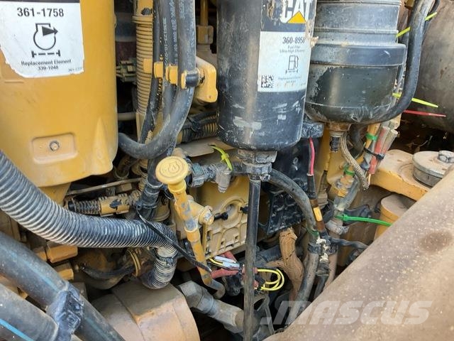 CAT CS78B Vienvalča grunts veltņi