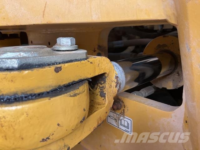 CAT CS78B Vienvalča grunts veltņi