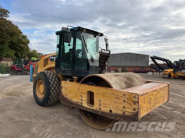 CAT CS78B Vienvalča grunts veltņi