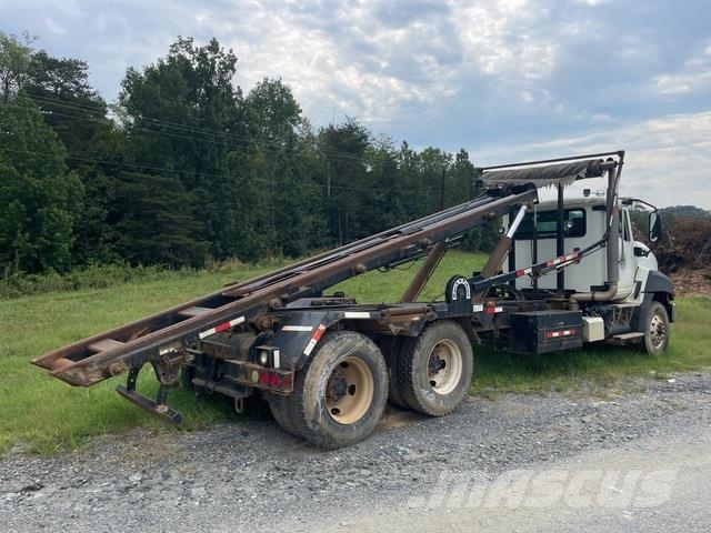 CAT CT660S Скиповые погрузчики