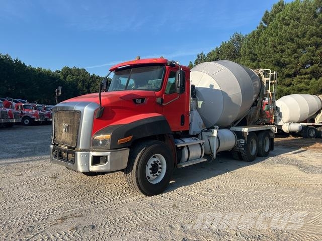 CAT CT660S Otros camiones