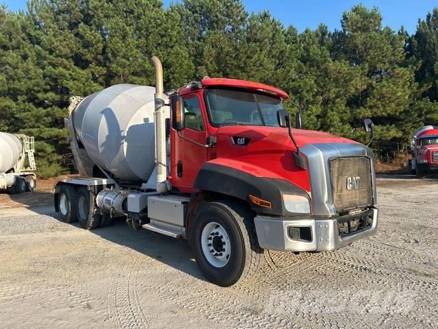 CAT CT660S Otros camiones