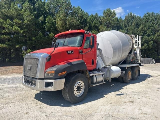 CAT CT660S Otros camiones