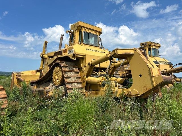 CAT D10 Гусеничні бульдозери