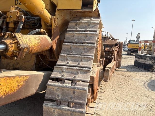 CAT D10R Bouteurs sur chenilles