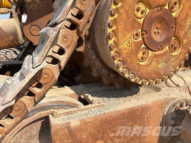CAT D10R Bouteurs sur chenilles