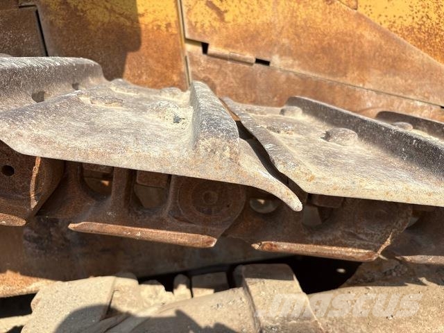 CAT D10R Bouteurs sur chenilles