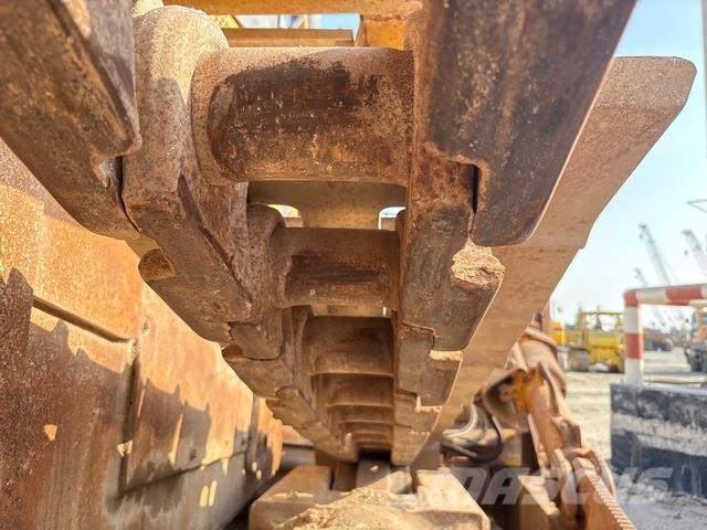 CAT D10R Bouteurs sur chenilles