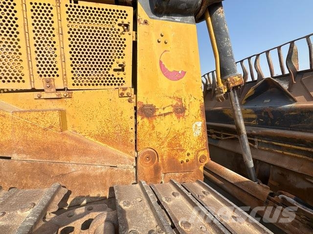 CAT D10R Bouteurs sur chenilles