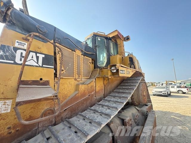CAT D10R Bouteurs sur chenilles