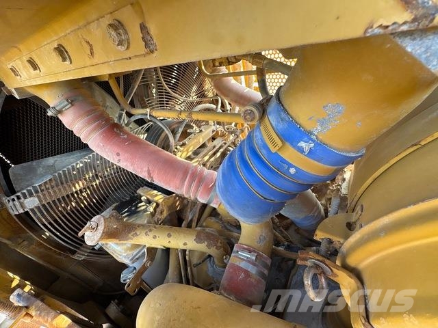 CAT D10R Bouteurs sur chenilles