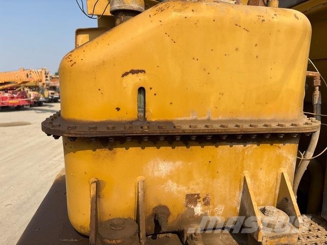 CAT D10R Bouteurs sur chenilles