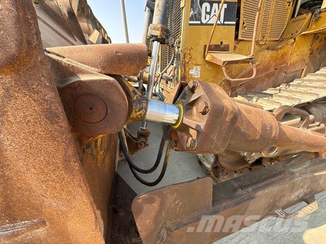 CAT D10R Bouteurs sur chenilles